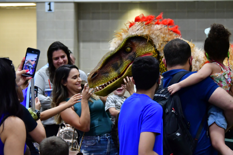 Dinosaurs invading Sioux City, April 8-10